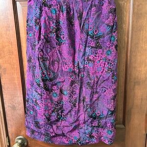 Michelle Stuart VTG 80s Purple Floral Skirt. Size 8